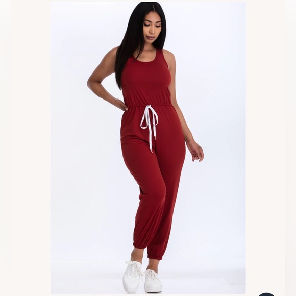 Rust colored Jogger jumpsuit - Picture 1 of 2